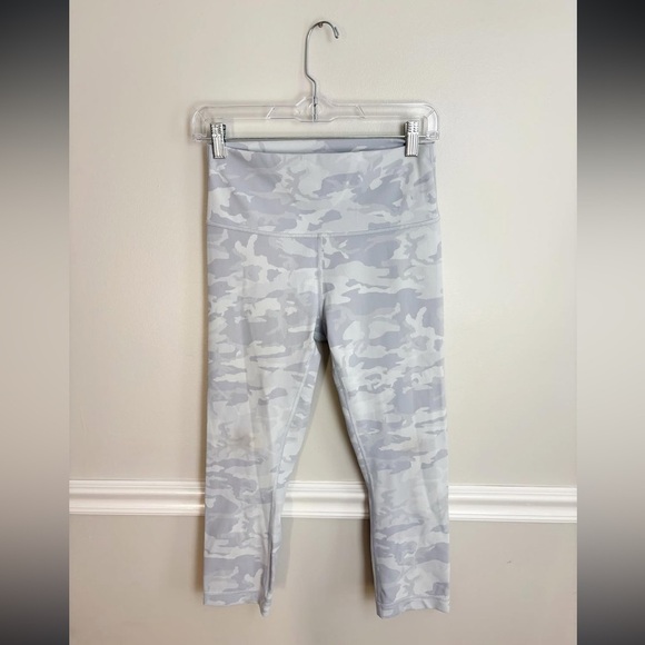 Lululemon leggings - Picture 4 of 4